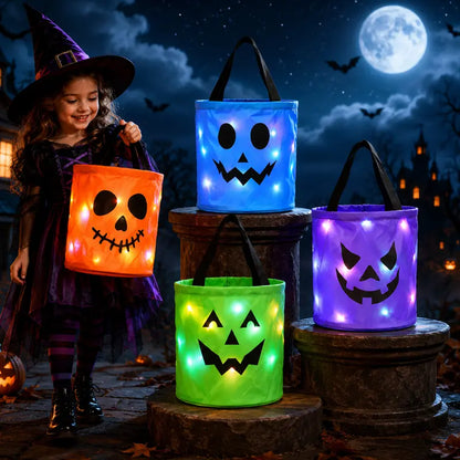 🎃 Seau à bonbons d'Halloween avec lumières LED Sacs cadeaux en non-tissé Sacs pour des bonbons ou des farces Sacs à bonbons citrouille Sacs fourre-tout réutilisables 👻