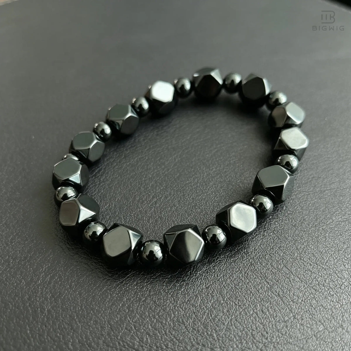 🖤 Bracelet de protection en hématite pour papa – Bracelet minimaliste en perles de pierre, cadeau de fête des Pères significatif pour lui